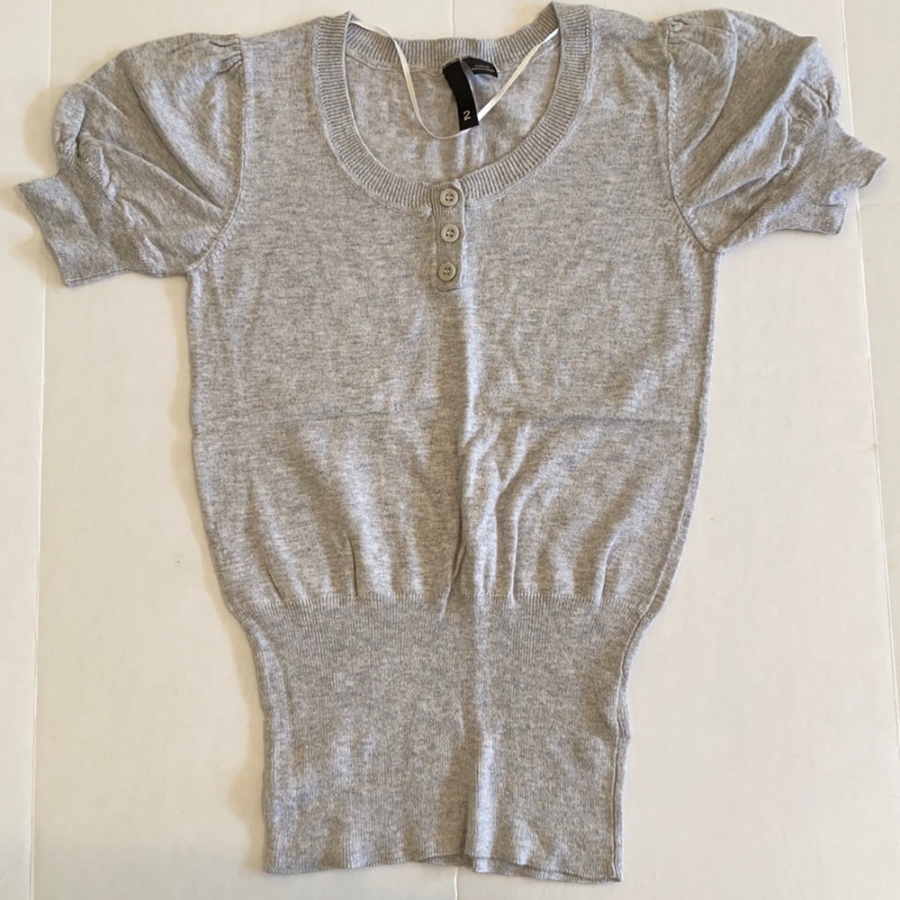 🌀🌀🌀 Divided by H&M - Puff sleeve top